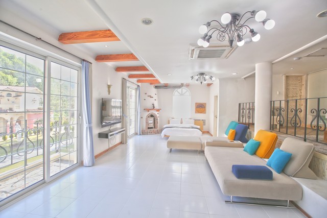 펜트하우스(4/5인) 야외수영장,실내수영장, 야외데크