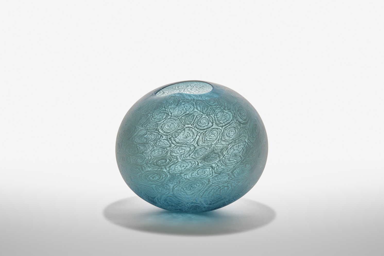 Nocturne Before dawn 새벽전의 녹턴 / 2025 / Blown, sandblasted and acid polished glass / h 30.5 x w36.5 x d36.5 cm