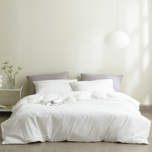 <header> <div class="item-detail" style="text-align: left; "> <div class="item-pay"> <h2 style="margin-bottom: 0.3em; font-weight: normal; color: #4f4f4f; font-size: 14px; display: ;"> 넘버원 화이트 60수 순면 겨울 바이오워싱 항균이불 호텔침구 차렵이불 </h2> <div class="item-pay-detail item_pay_detail_s202511173d380f9b68b41" > <p style="text-decoration:line-through;font-size:11px;margin:0;"> 163,000원 </p> <p style="margin:0;line-height1.3;"> <span style="color:#fe5356;font-size:14px;font-weight:normal;"> 45% </span> <span class="pay" style="color:#c7a347;font-size:14px;font-weight:normal;"> 89,650원 </span> </p> </div> </div>  <div class="ns-icon inline-blocked clearfix"><div class="prod_icon sale">SALE</div></div> </header>