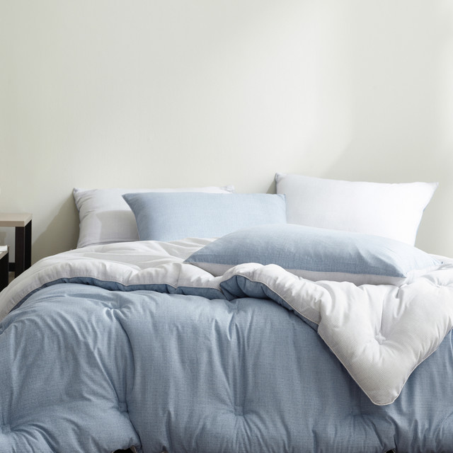 <header> <div class="item-detail" style="text-align: left; "> <div class="item-pay"> <h2 style="margin-bottom: 0.3em; font-weight: normal; color: #4f4f4f; font-size: 14px; display: ;"> 소나 블루 실키 모달 겨울 알러지케어 항균이불 먼지없는 차렵이불 </h2> <div class="item-pay-detail item_pay_detail_s202511173d380f9b68b41" > <p style="text-decoration:line-through;font-size:11px;margin:0;"> 109,000원 </p> <p style="margin:0;line-height1.3;"> <span style="color:#fe5356;font-size:14px;font-weight:normal;"> 45% </span> <span class="pay" style="color:#c7a347;font-size:14px;font-weight:normal;"> 59,950원 </span> </p> </div> </div>  <div class="ns-icon inline-blocked clearfix"><div class="prod_icon sale">SALE</div></div> </header>