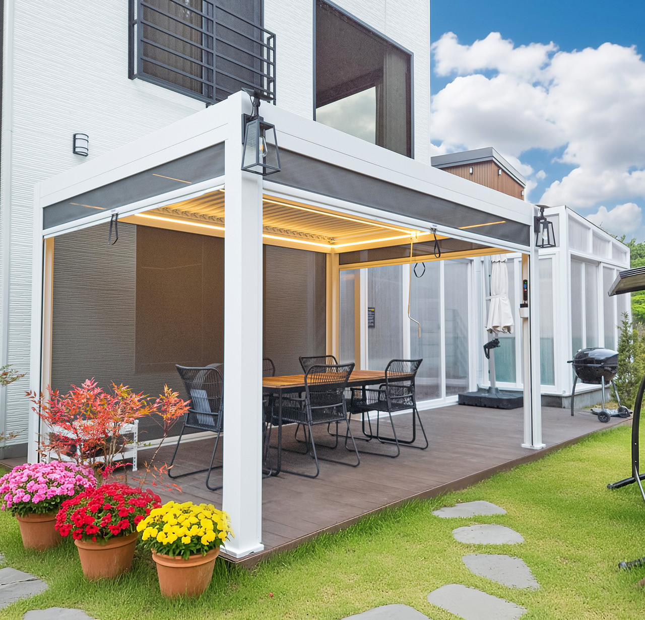 가평 스테이지 캠핑앤풀빌라의 프라이빗한 풀빌라 펜션의 모습입니다.