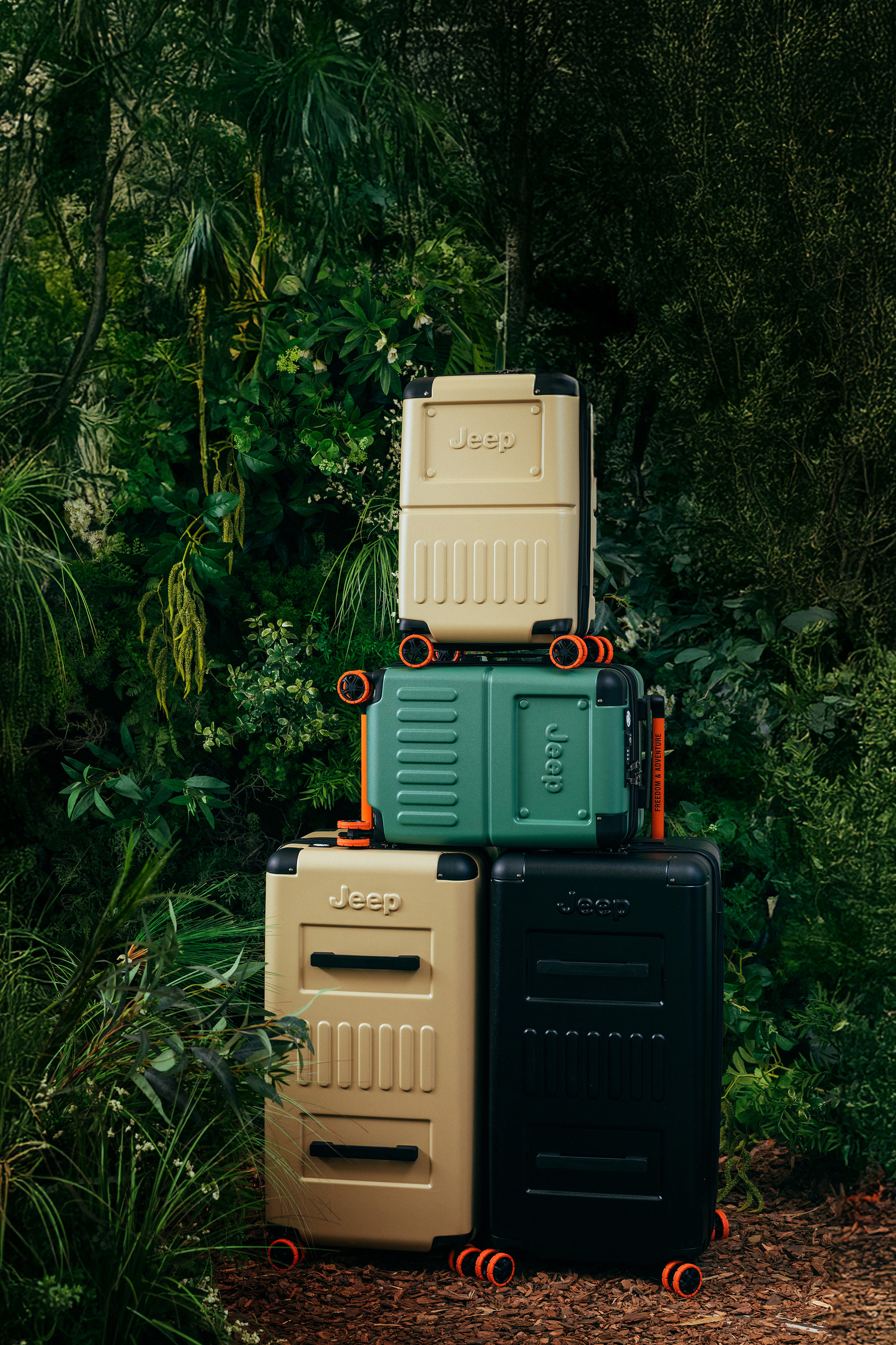 지프 여행 캐리어 기획, 촬영, 디자인 올인원 패키지