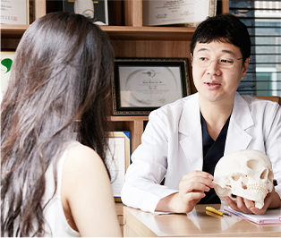 Step 1. ปรึกษาแบบตัวต่อตัวกับผู้เชี่ยวชาญทางการแพทย์