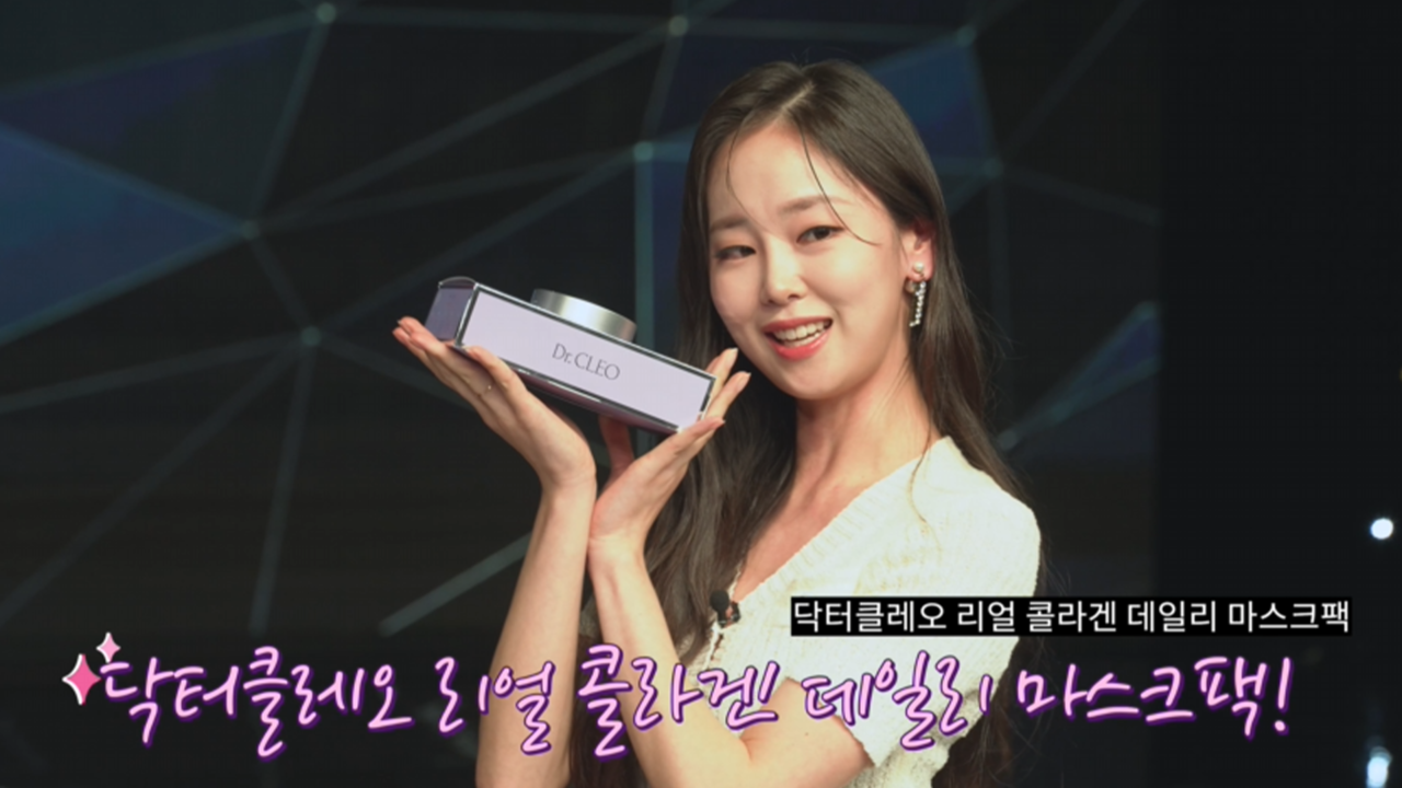 숏폼 콘텐츠 제작 숏폼 마케팅 숏폼 트렌드 숏폼 동영상 광고 숏폼 콘텐츠 아이디어 숏폼 콘텐츠 편집 숏폼 콘텐츠 효과 숏폼 광고 대행사 숏폼 콘텐츠 성공 사례 숏폼 플랫폼 비교 2. 유튜브 쇼츠 관련 키워드 유튜브 쇼츠 마케팅 유튜브 쇼츠 광고 유튜브 쇼츠 제작 방법 유튜브 쇼츠 알고리즘 유튜브 쇼츠 콘텐츠 아이디어 유튜브 쇼츠 성장 전략 유튜브 쇼츠 편집 툴 유튜브 쇼츠 조회수 늘리기 유튜브 쇼츠 수익화 유튜브 쇼츠 트렌드 3. 틱톡 관련 키워드 틱톡 광고 대행 틱톡 콘텐츠 제작 틱톡 바이럴 마케팅 틱톡 알고리즘 틱톡 인기 영상 만들기 틱톡 해시태그 전략 틱톡 크리에이터 협업 틱톡 조회수 늘리기 틱톡 브랜드 마케팅 틱톡 트렌드 4. 인스타그램 릴스 관련 키워드 인스타그램 릴스 광고 인스타 릴스 콘텐츠 제작 릴스 마케팅 전략 릴스 조회수 올리는 법 릴스 인기 해시태그 인스타 릴스 트렌드 릴스 콘텐츠 편집 툴 인스타 릴스 광고 성공 사례 릴스 크리에이터 찾기 릴스 동영상 아이디어 5. 영상 편집 및 도구 관련 키워드 숏폼 편집 앱 추천 숏폼 영상 제작 도구 무료 숏폼 편집 툴 숏폼 콘텐츠 효과 적용 숏폼 영상 배경음악 숏폼 전환 효과 짧은 동영상 편집 방법 모바일 숏폼 제작 숏폼 템플릿 무료 다운로드 숏폼 콘텐츠 최적화