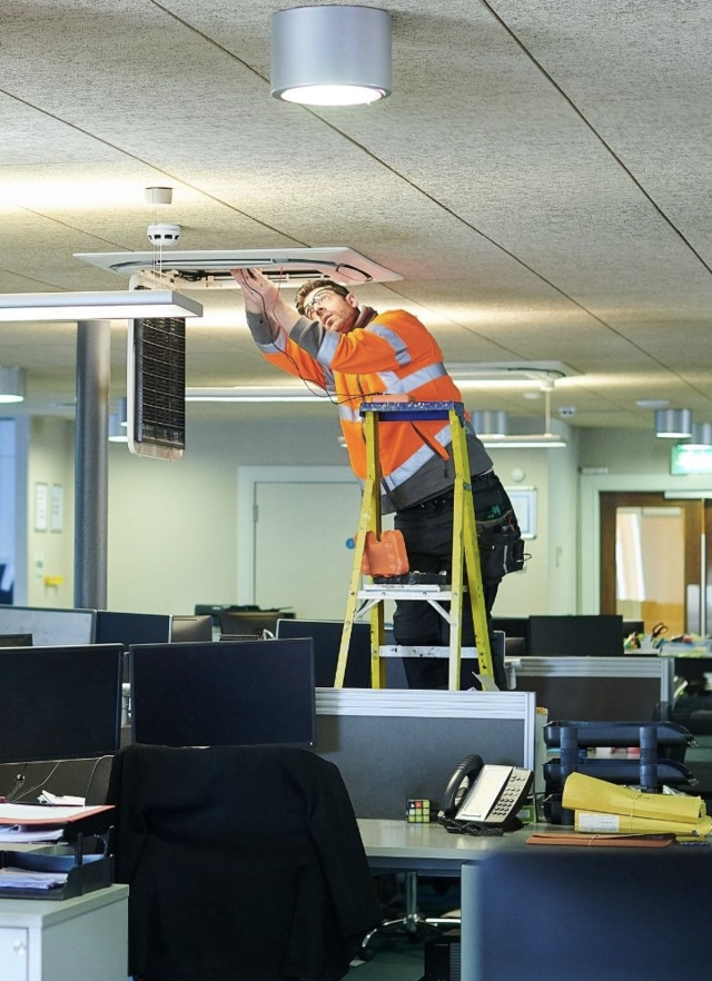 <div style="text-align:left"> <span style="font-size:22px;font-weight:bold">Office Aircon Cleaning</span><br>Aircon cleaning services designed to maintain a comfortable and productive workspace.</span> <span style="font-size:18px"></span> </div>