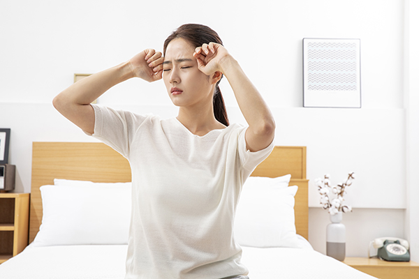 <B>이충만감 (귀 먹먹함)</B>