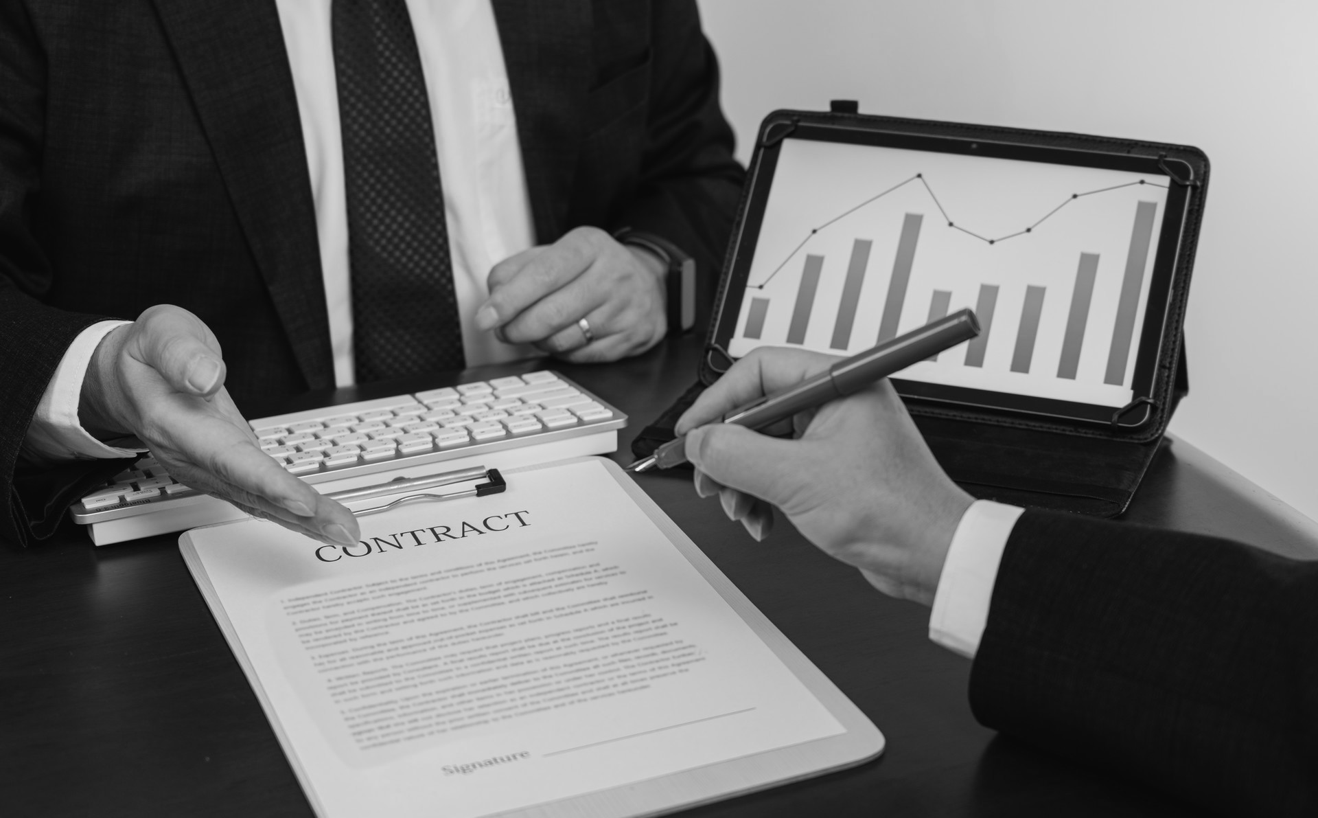 <p class="weeks"> 2주마다<br>순위ㆍ노출 변화<br>세밀 분석</p>