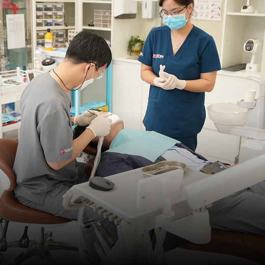 <p style="padding-left:26px; padding-bottom:10px; padding-right: 20px; font-weight:500; line-height:1.5;">정기검진, 맞춤형 예방의학, 주치의 관리 등 개인별 맞춤 서비스를 제공합니다.</p>