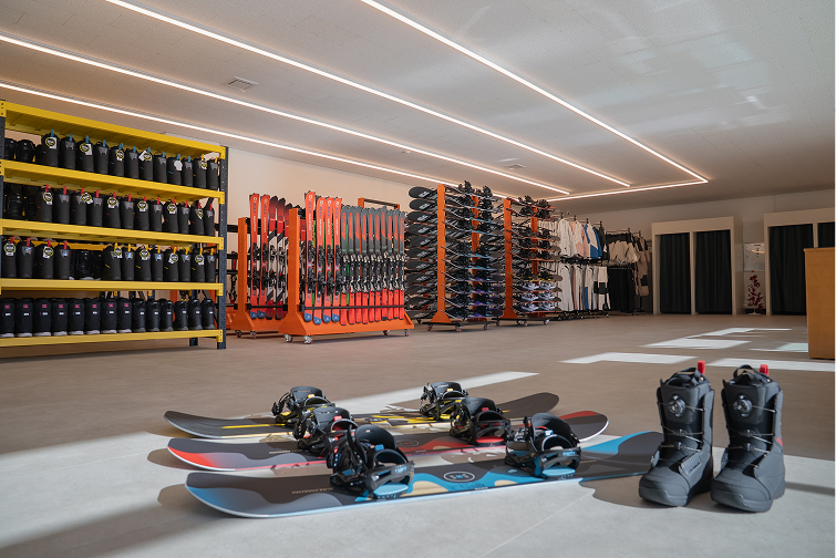 스노우랩 휘닉스파크점 장비대여 공간