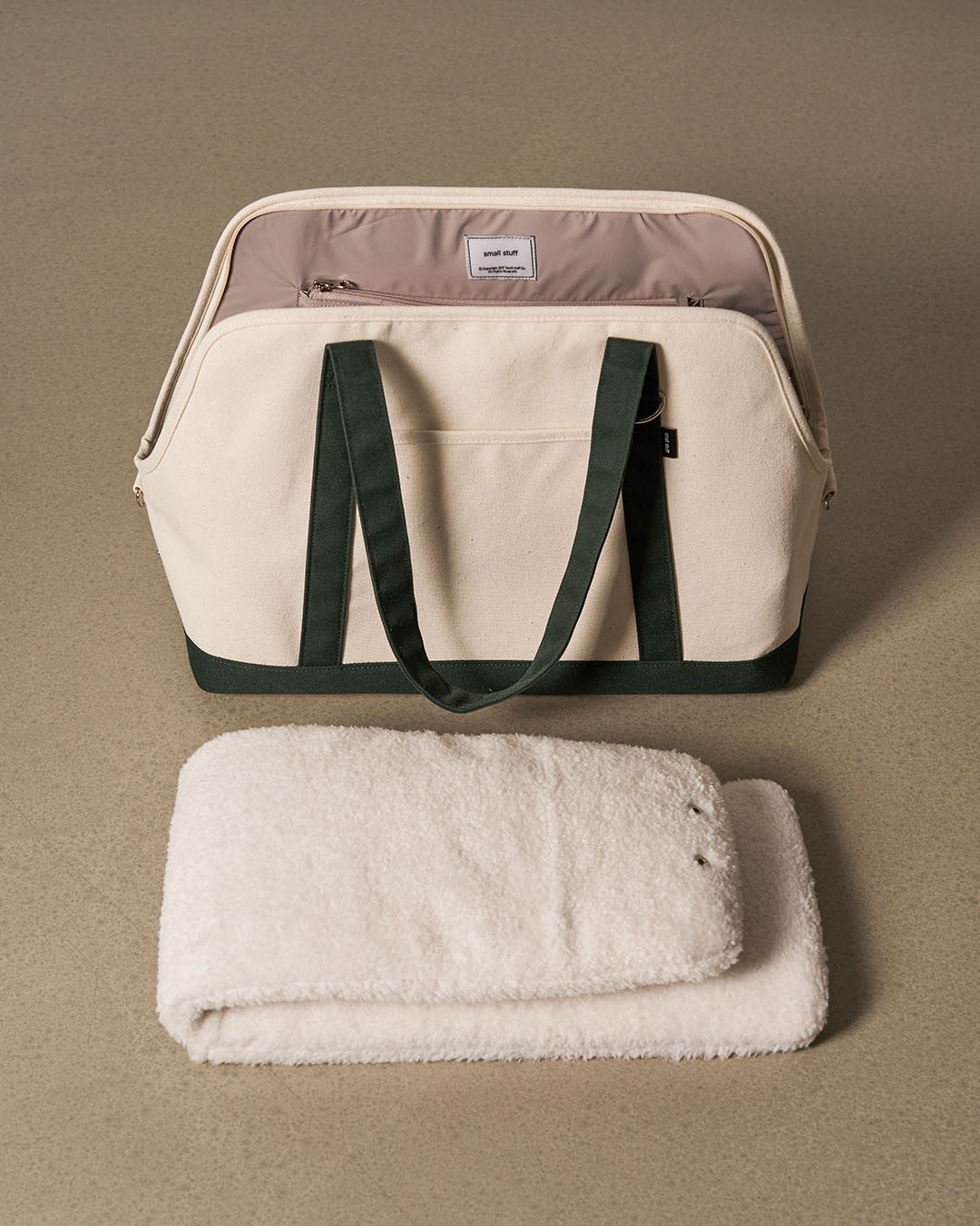 New in: A warm layer for your carry bag.