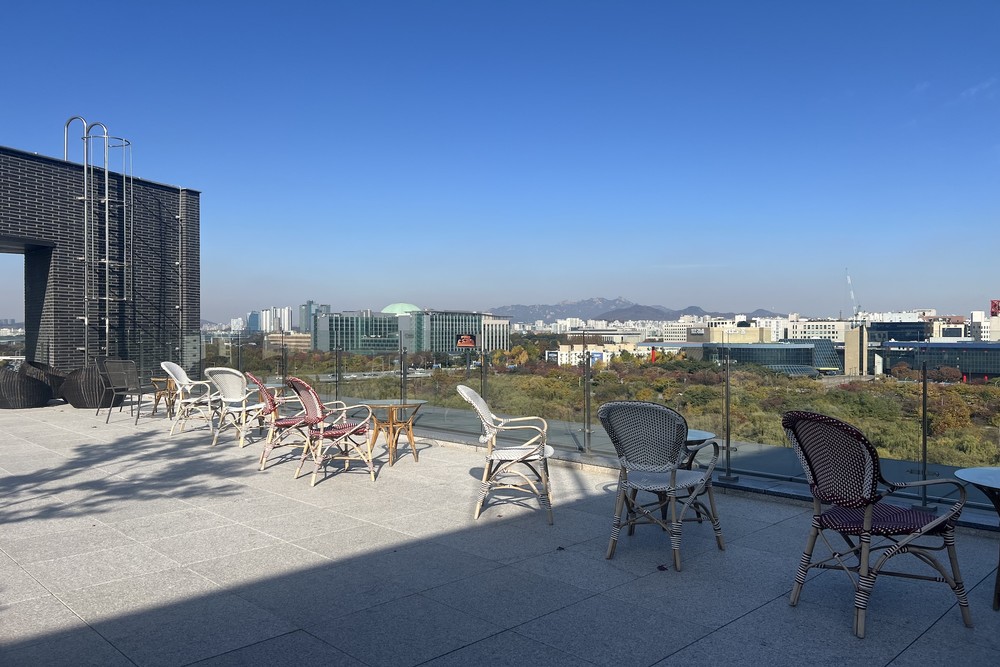RF LEVEL7 ROOF TOP