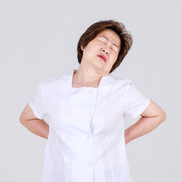 <div class="center-circle">     <span class="center-title">만성 통증</span>  </div>
