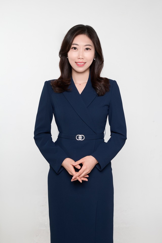 김수영 아나운서