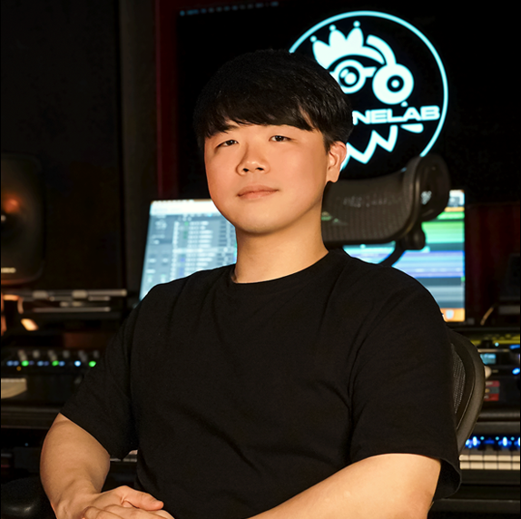 <span style="color: #ffffff;"><br><h6><b>Seo Sang-hwan</span>