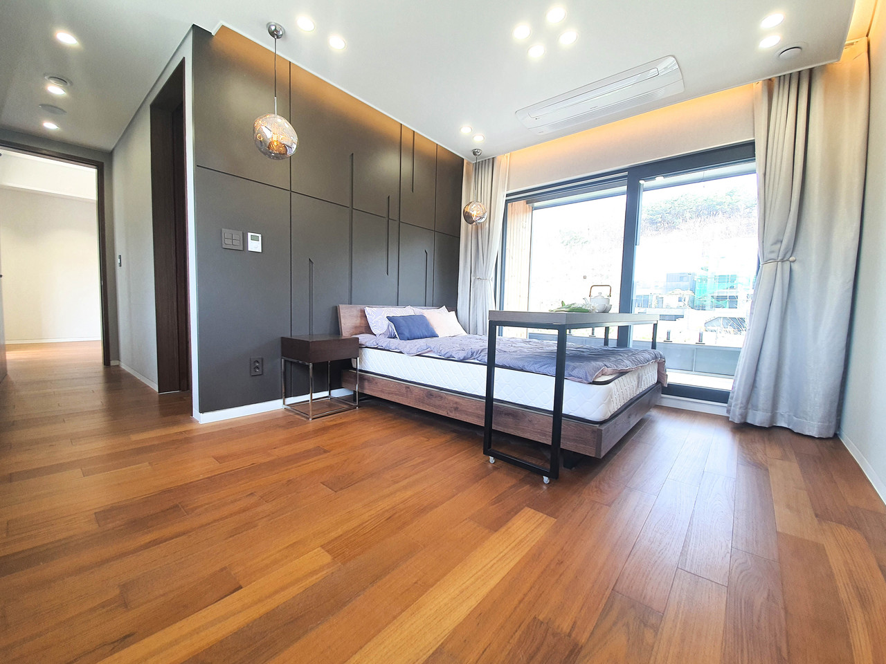 원목마루 색상 티크 시공사례