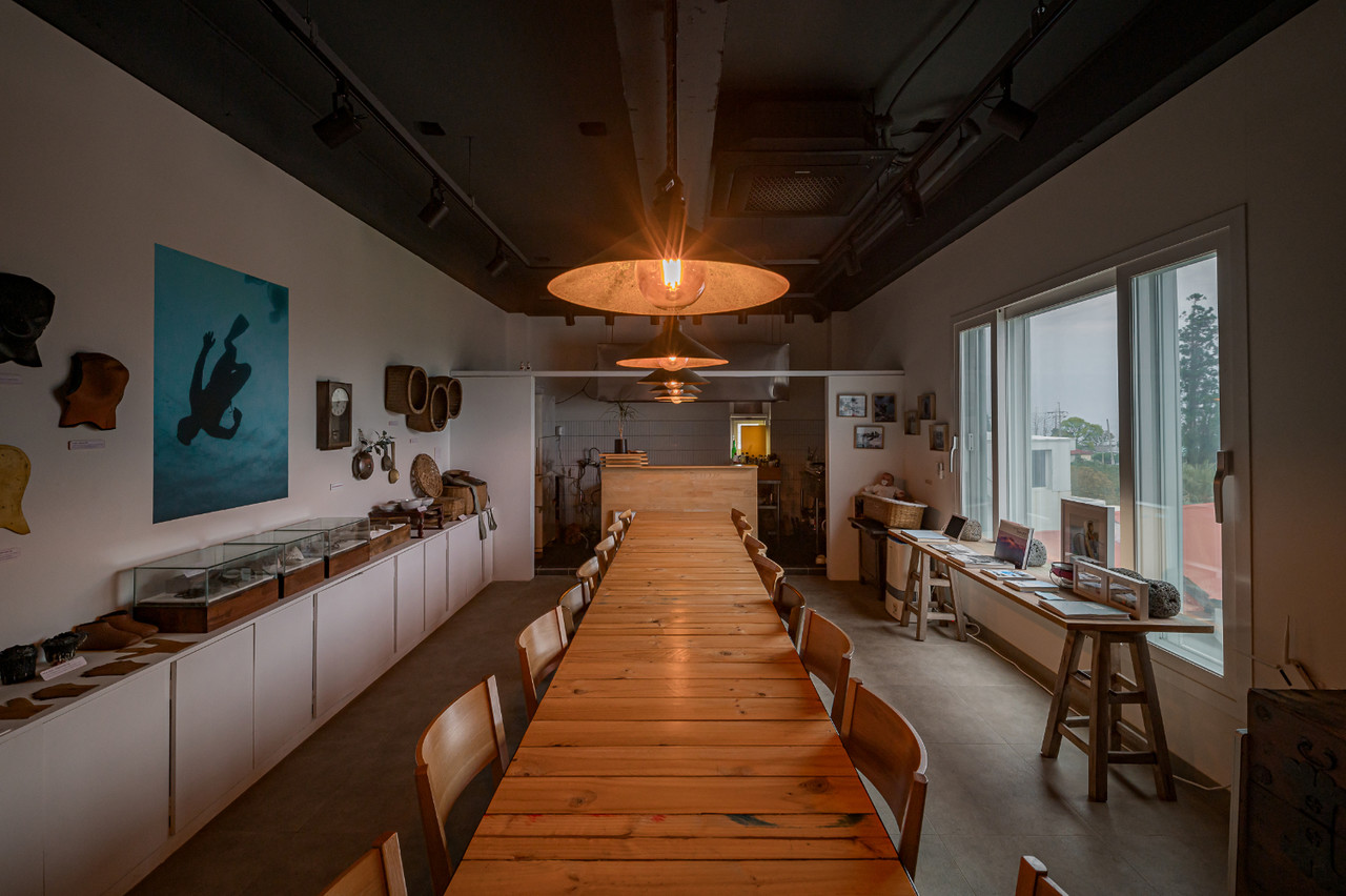 A space full of memories, created together with Myeongrang Haenyeo