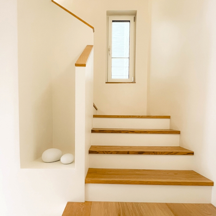 원목 디딤판과 도장 첼판 계단 모델