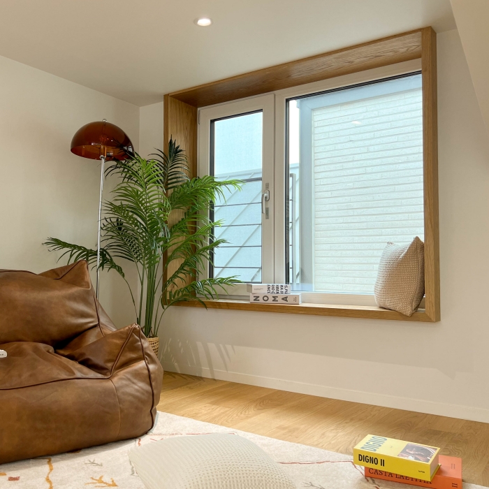 원목 윈도우시트 일체형 시공 오크 원목