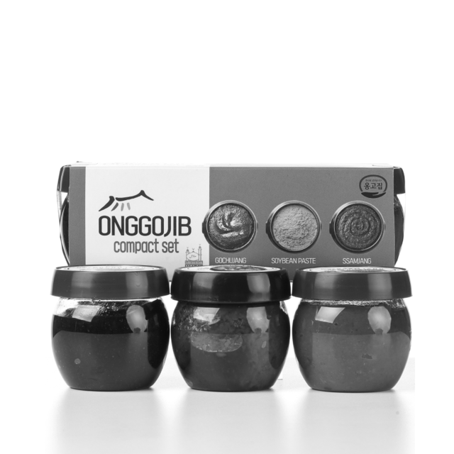 <p id="pr1">Jaincheong Moms<br>Compact set<br><span class="small-textup">NET WT. 100g×3</span></p>