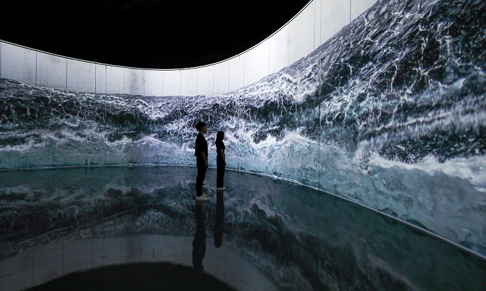 <span class="artwork-new">new</span>