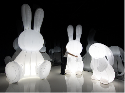 <span class="artwork-new">new</span>