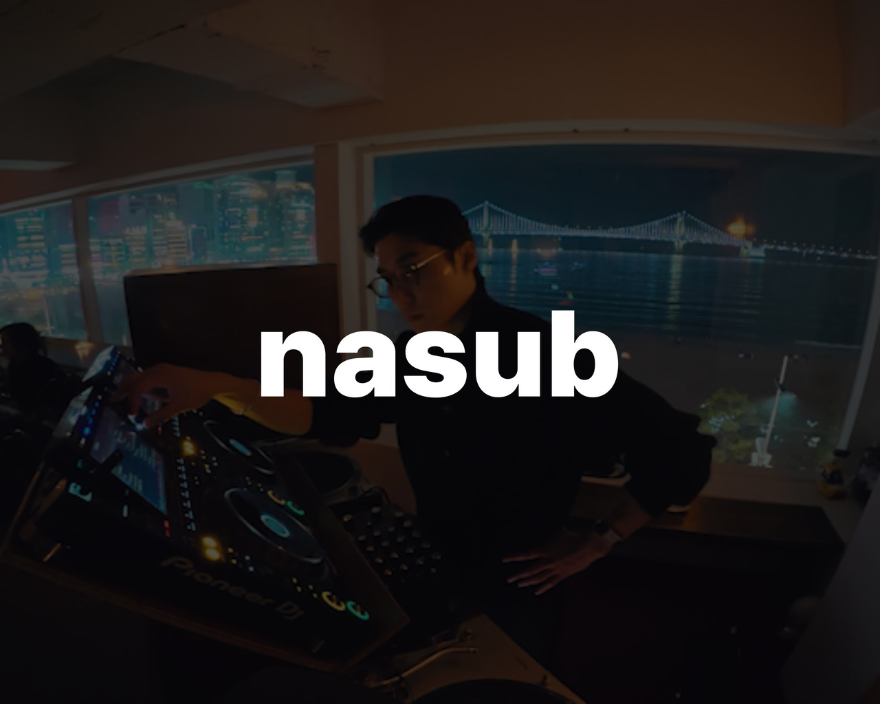 라운지 나수브, 부산 광안리