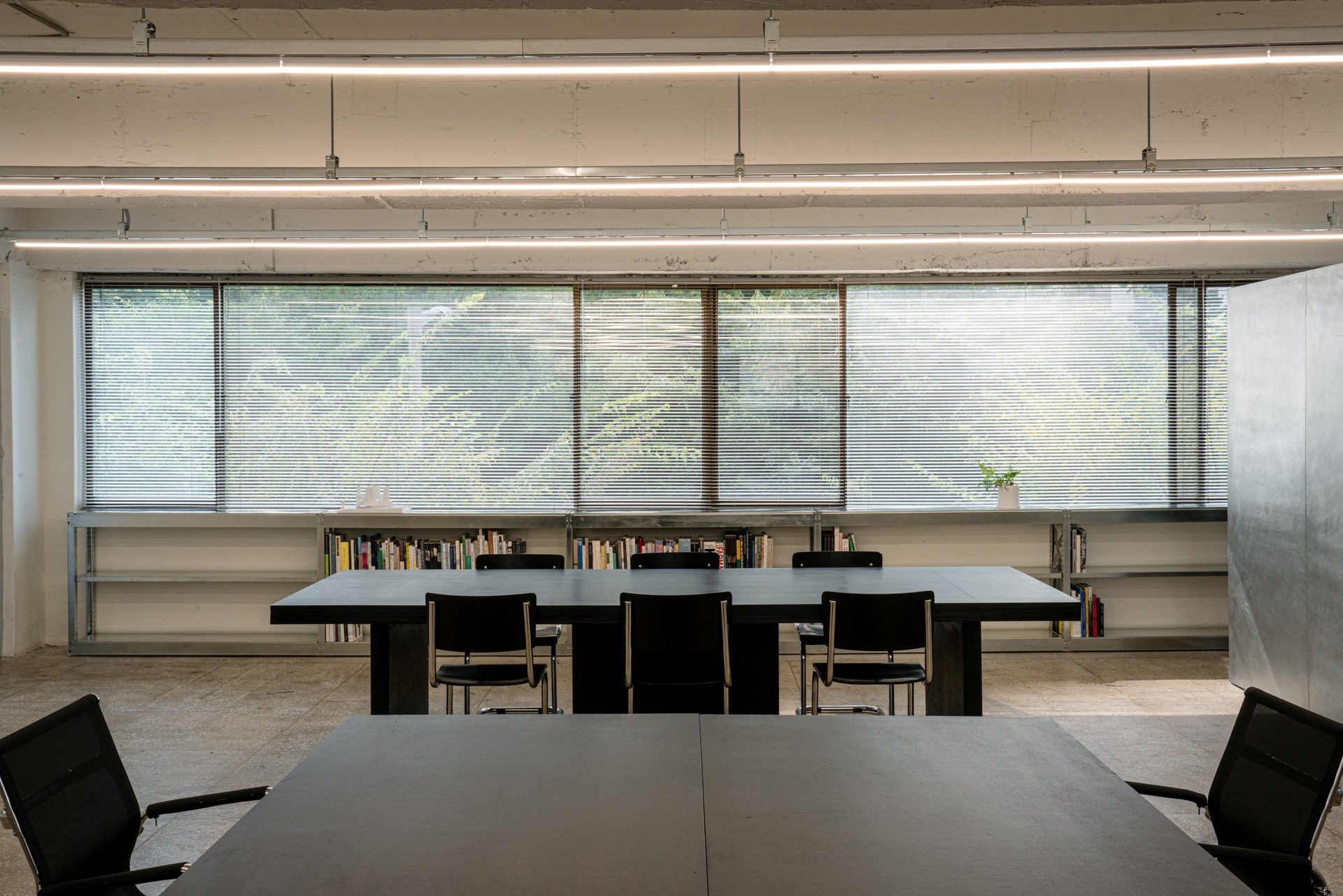 Hajoong-dong Office