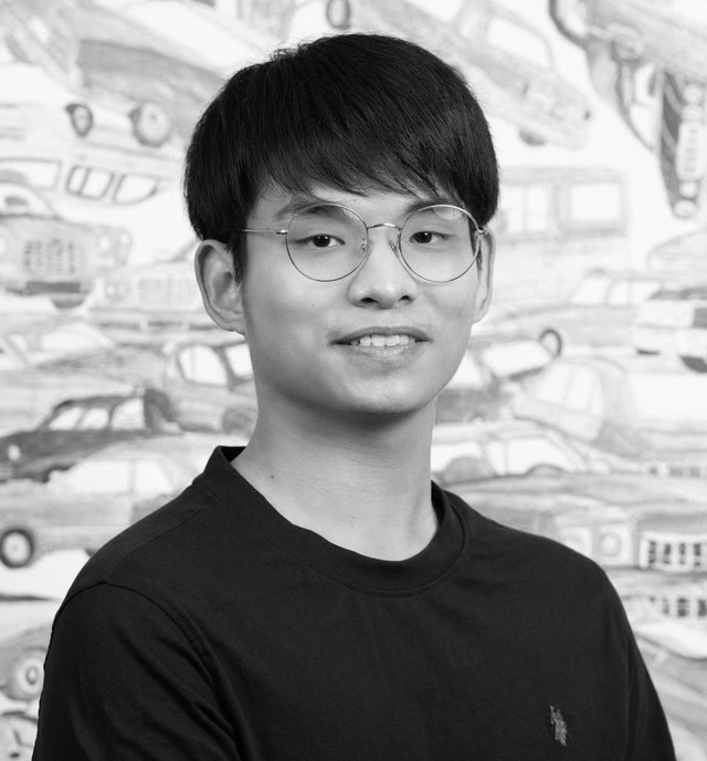 작가 프로필보기 >