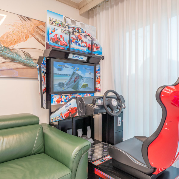 예약 상품 이미지