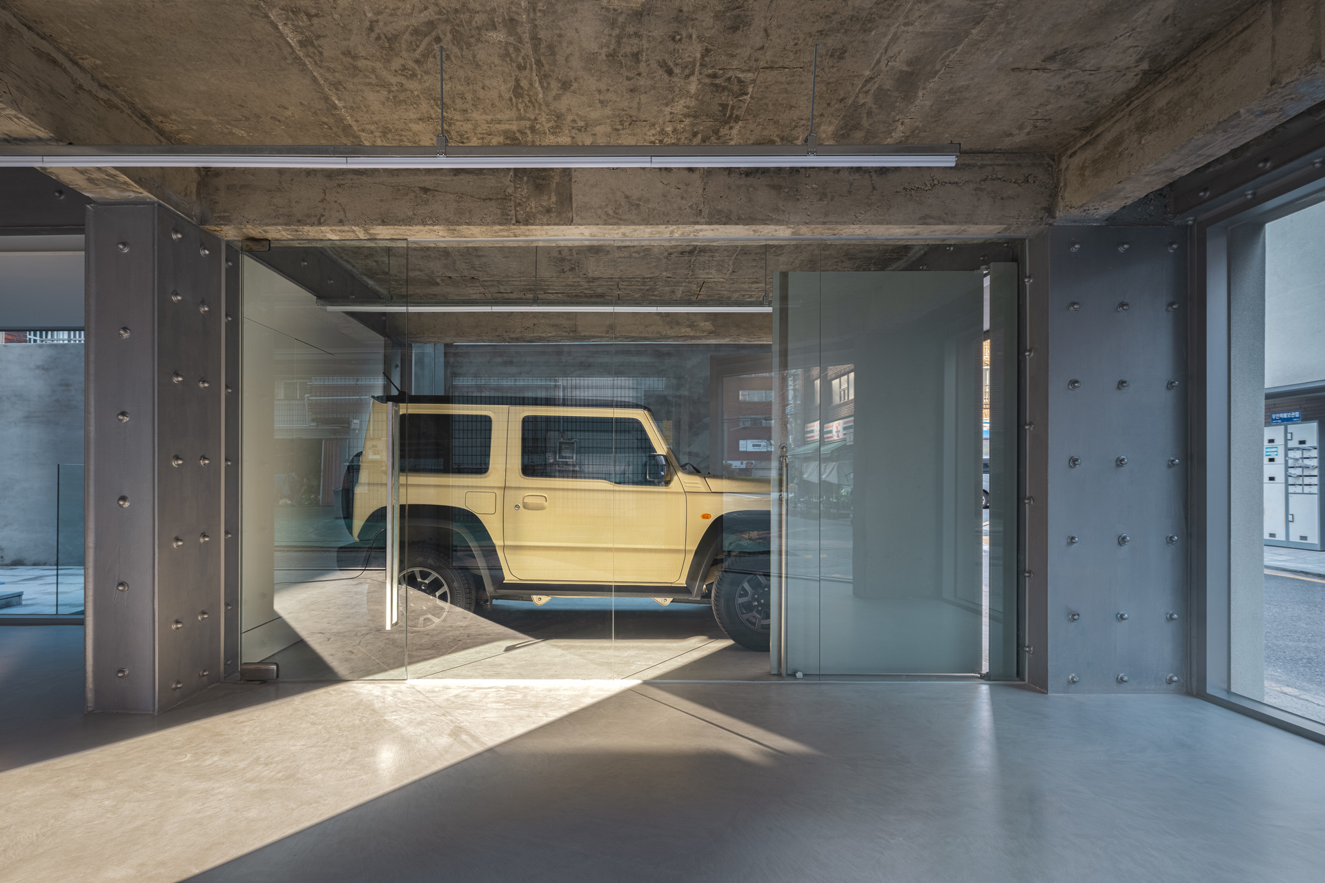 #07 Tempin Office - Interior