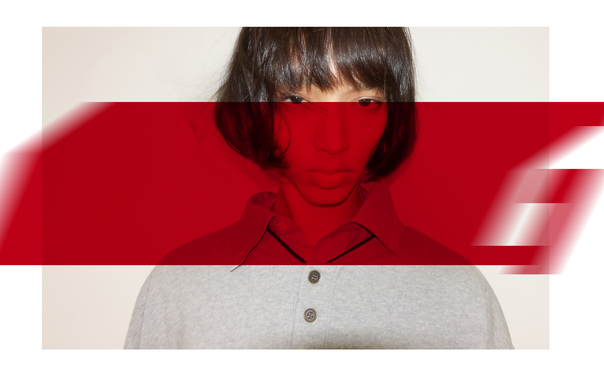 <b><p style="font-family: LeferiPoint-BlackA; font-size:2.5em; transform: skewX(-10deg);">26PS<br> COLLECTION   </p> </b>