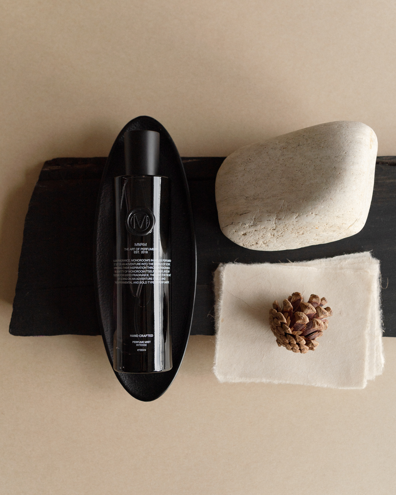 모노룸의 인텐스 컬렉션