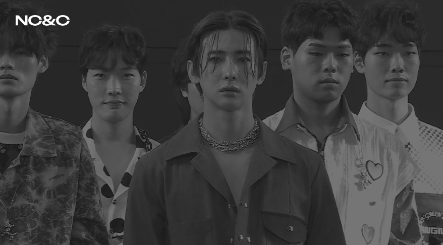 <p style="text-align: center;"><span style="font-weight: 600; font-size: 40px; color: rgb(#ffffff);">MODEL <span style="font-weight: 500; font-size: 30px; color: rgb(#ffffff);"> ↗</span></p>