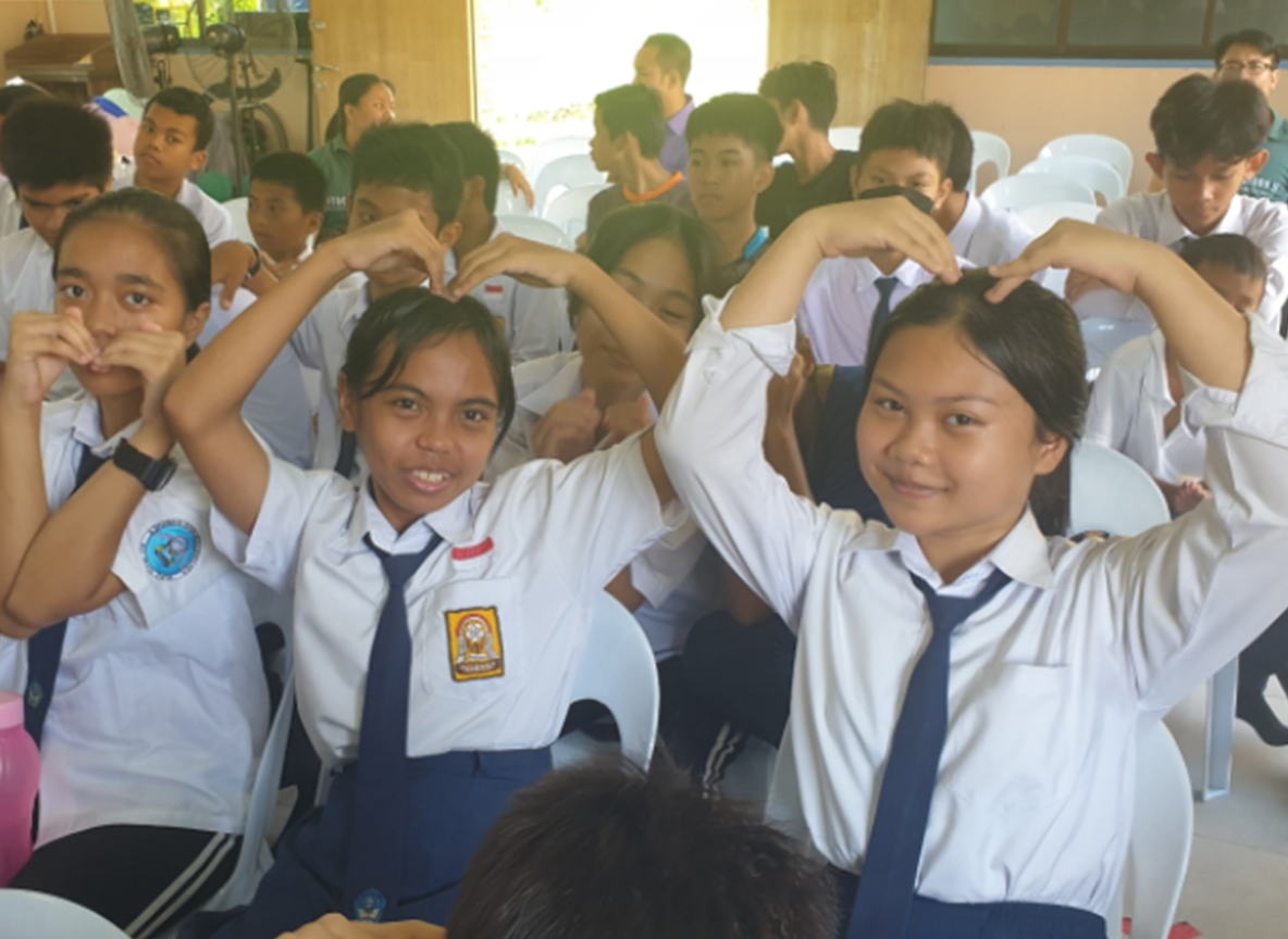 <p style="margin-left:10px;">RING</p><h5 style="margin-left:10px">UP TO 60%</h5>