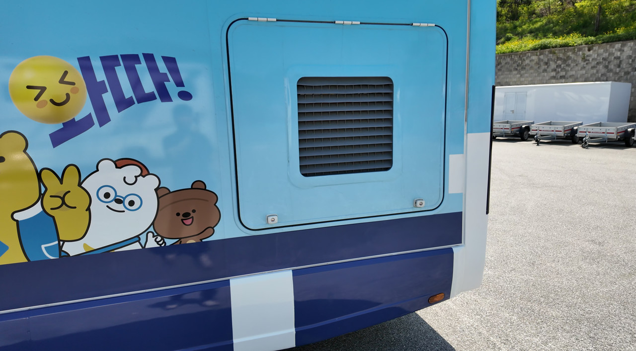 실제제작차량 - 광주은행이동업무차량 실외 발전기 벤트