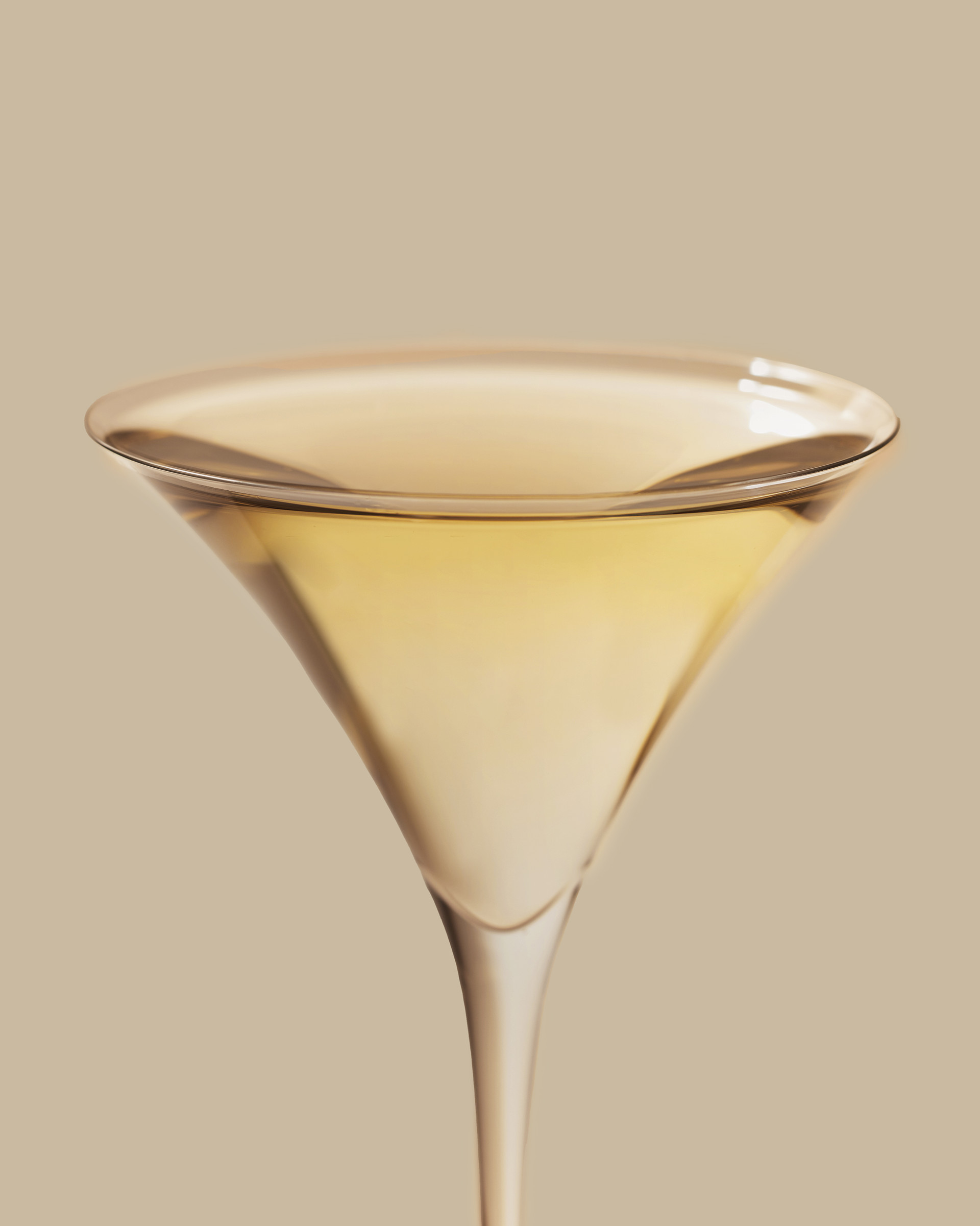 시그너처 메뉴 없이 클래식 칵테일에 집중하는 청담 <보이드>