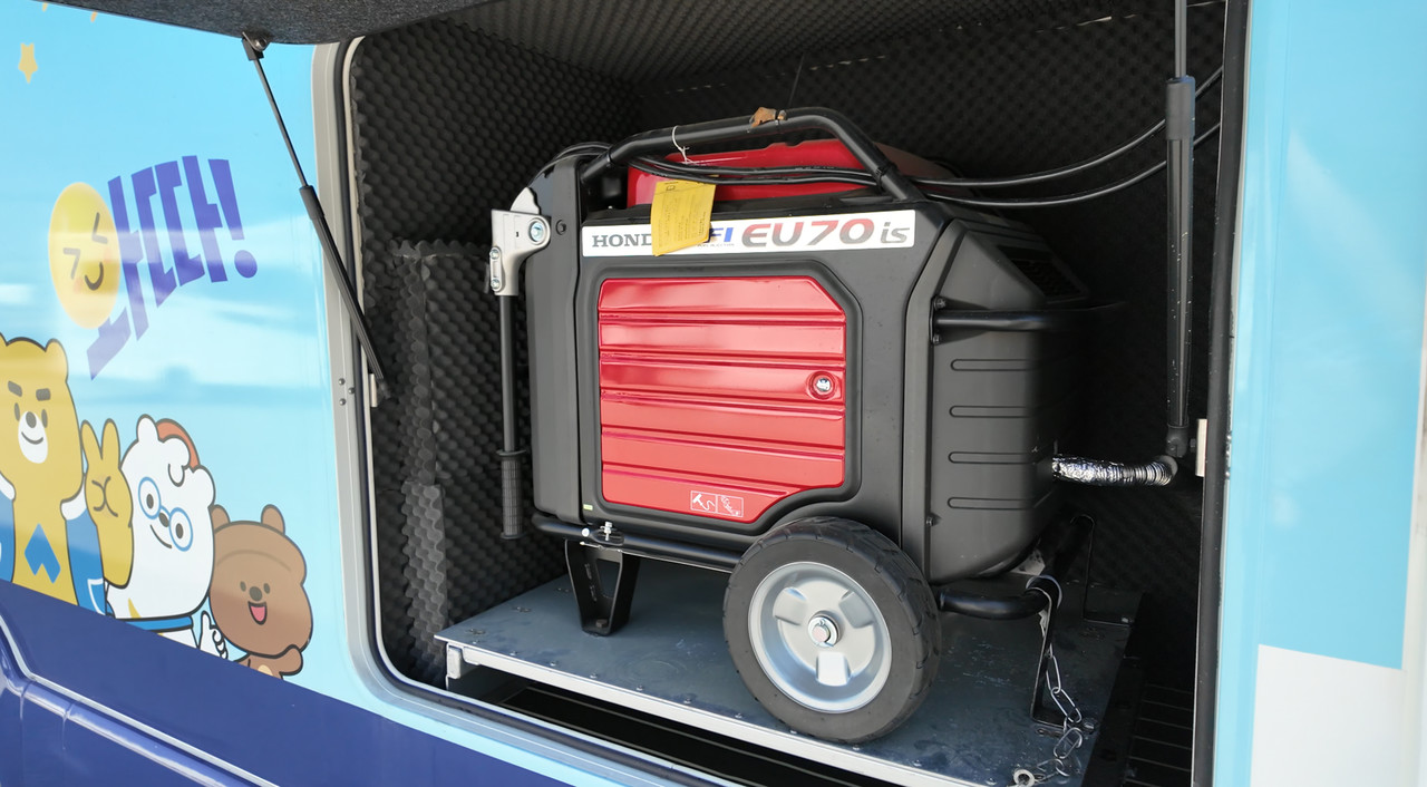 실제제작차량 - 광주은행이동업무차량 실외 발전기