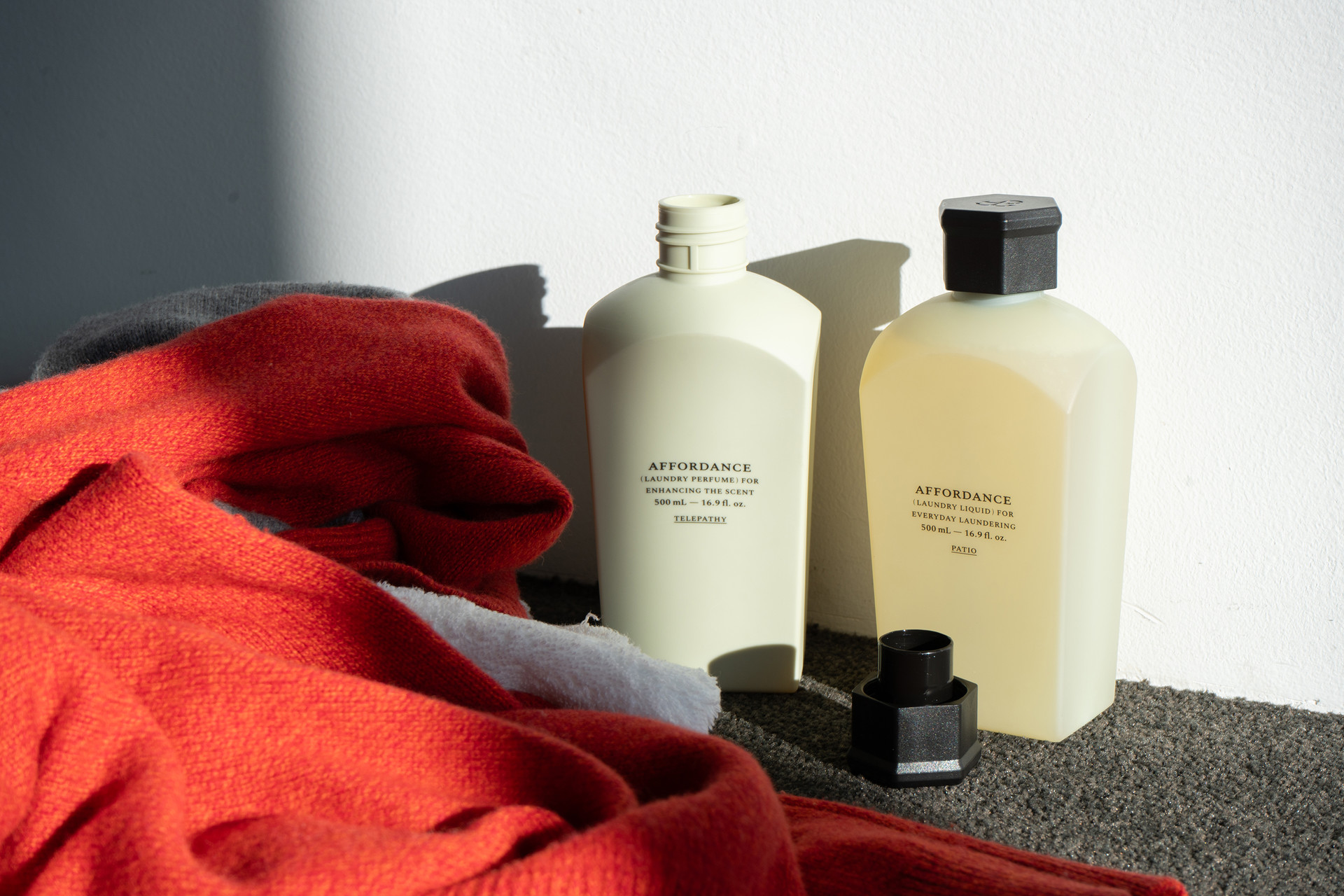 <span style="   line-height: 1em;   font-size: 14px;   letter-spacing: 0.5px;   border: 1px solid white;   margin-bottom: 10px;   padding: 8px;   display: inline-block; ">Life Edition</span><br> 상쾌한 새해 맞이