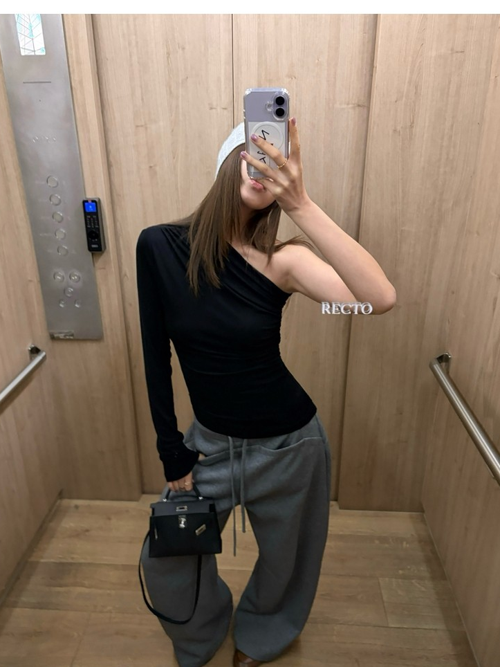 Elegance Lysel Tencel Collar Stacked Semi-Shaped Slim Fit Top : 니에 nieh
