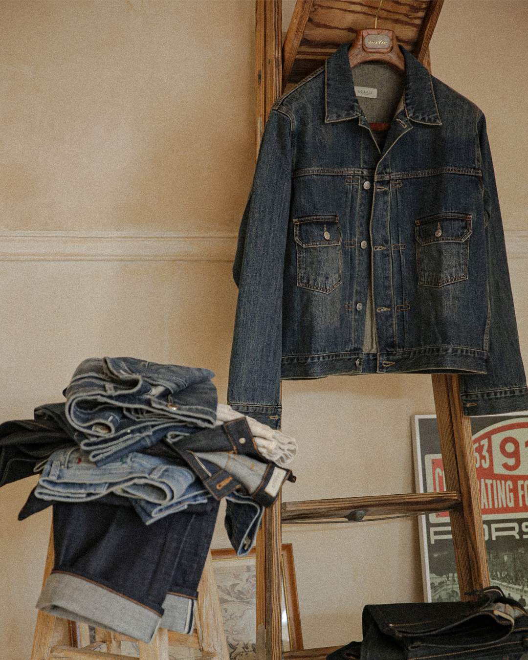 <p style="text-align: left;"><span style="font-size: 13px;"><strong>SORTIE &nbsp;25 F/W COLLECTION</strong>&nbsp;</span></p>