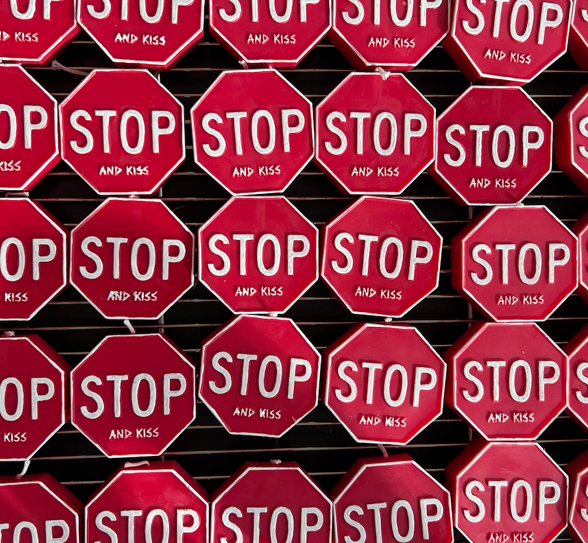 Greg Goya 작가 굿즈제작