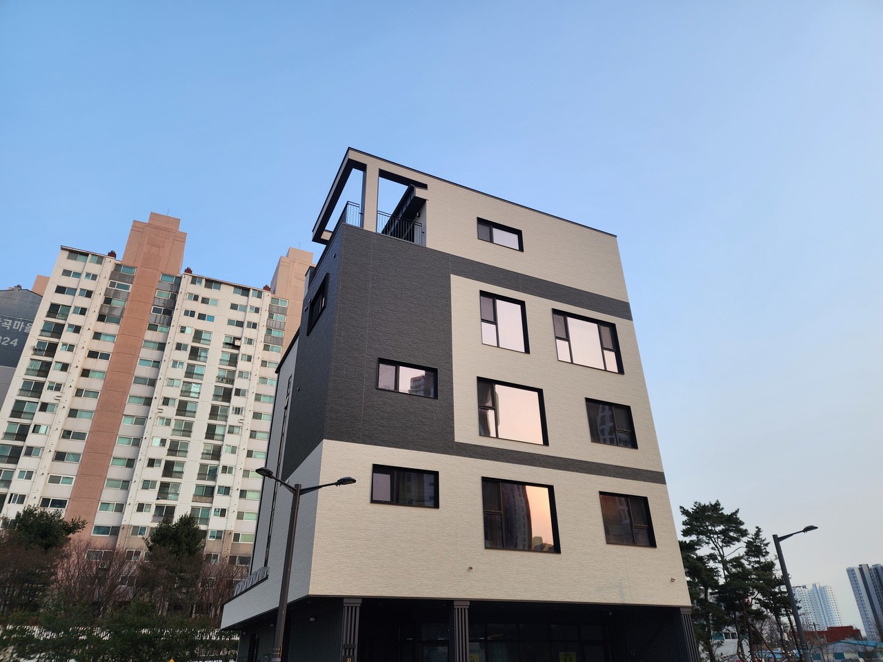 인천 검단신도시 ㅣ 슬림스톤 클로즈화이트 / 블랙