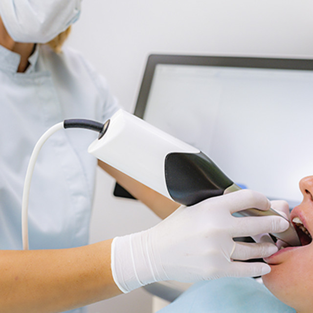 맞춤형 디지털 임플란트