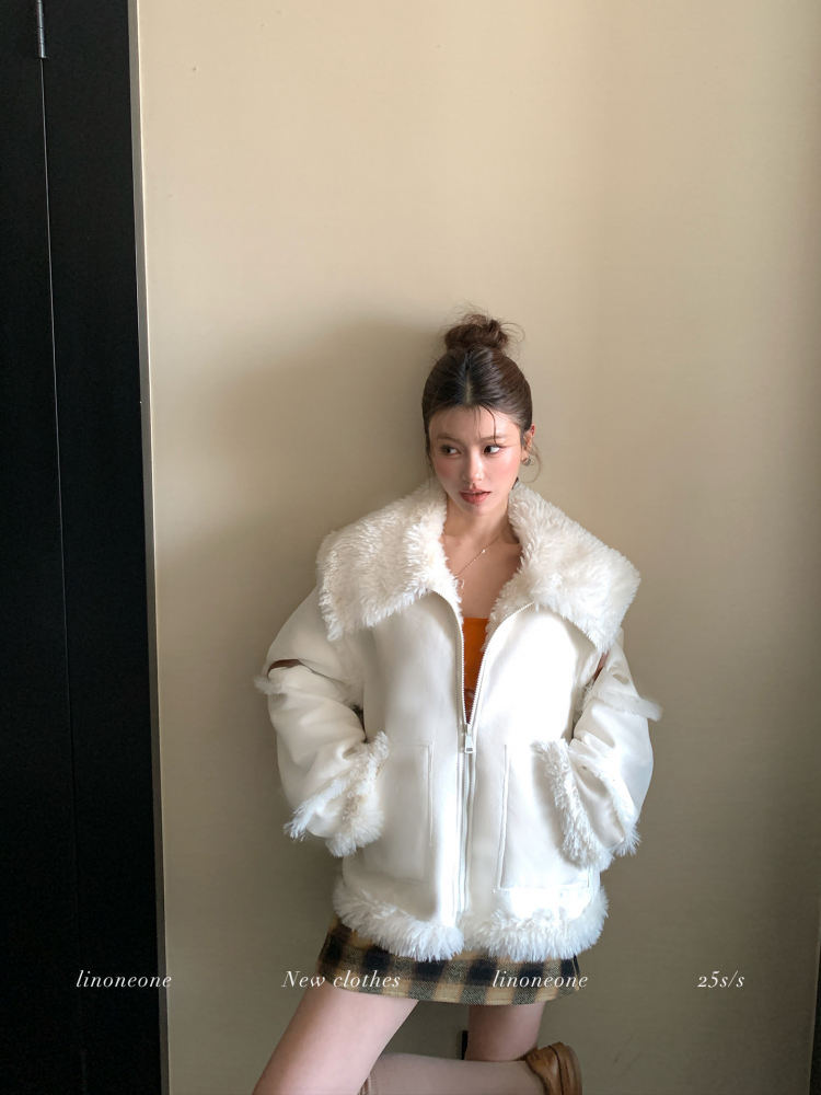 LIN Warm Fleece Thickened Two-Sided Eco-Friendly Fur Jacket : 프티베 petitbe