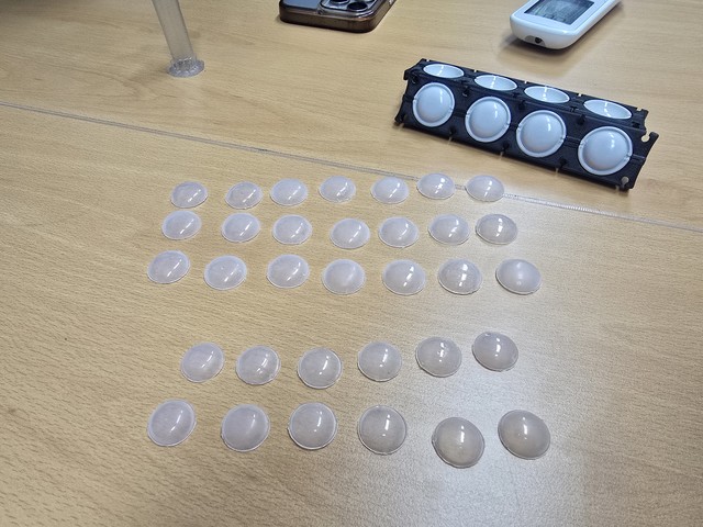 <b>의학 / 수의학용 소비재</b><br>국립서울대학교 수의학부 대학 연구소