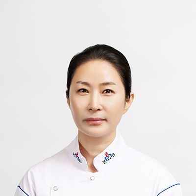 <div><span style="font-size: 18px; font-weight: bold;">장민정</span><br><span style="font-size: 14px; font-weight: normal;">마마롤/대표<br>충북 청주시 흥덕구 2순환로 1228<br><br></span></div>