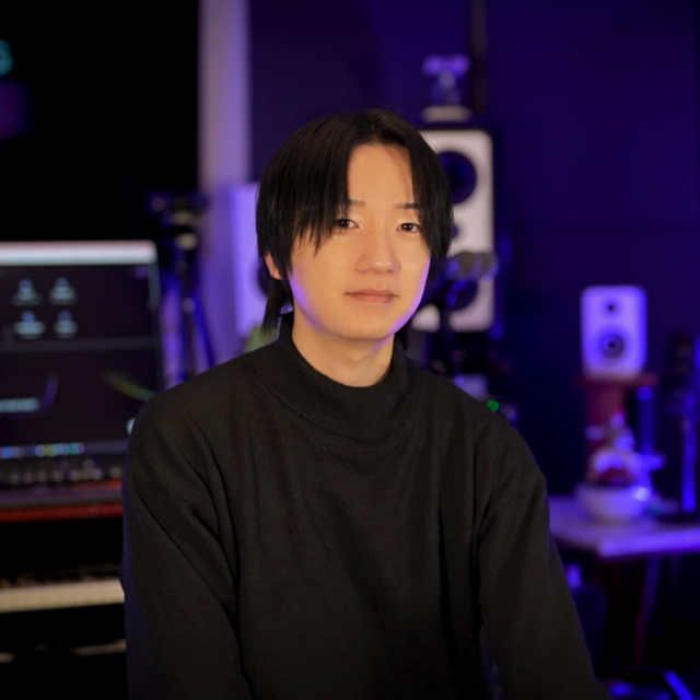 <span style="color: #ffffff;"><br><h6><b>KUROYABU TAKUYA</span>