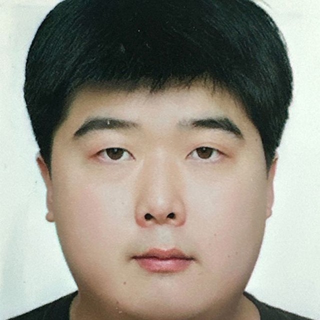 <div><span style="font-size: 18px; font-weight: bold;">박종수</span><br><span style="font-size: 14px; font-weight: normal;">코른베르그/부장<br>서울시 송파구 중대로 24<br><br></span></div>