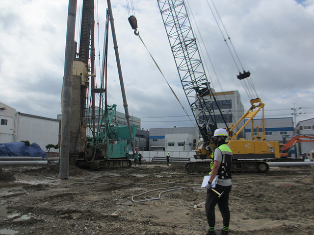 <span style="font-size: 16px;"><strong>【타워크레인 점검】</strong></span></p>