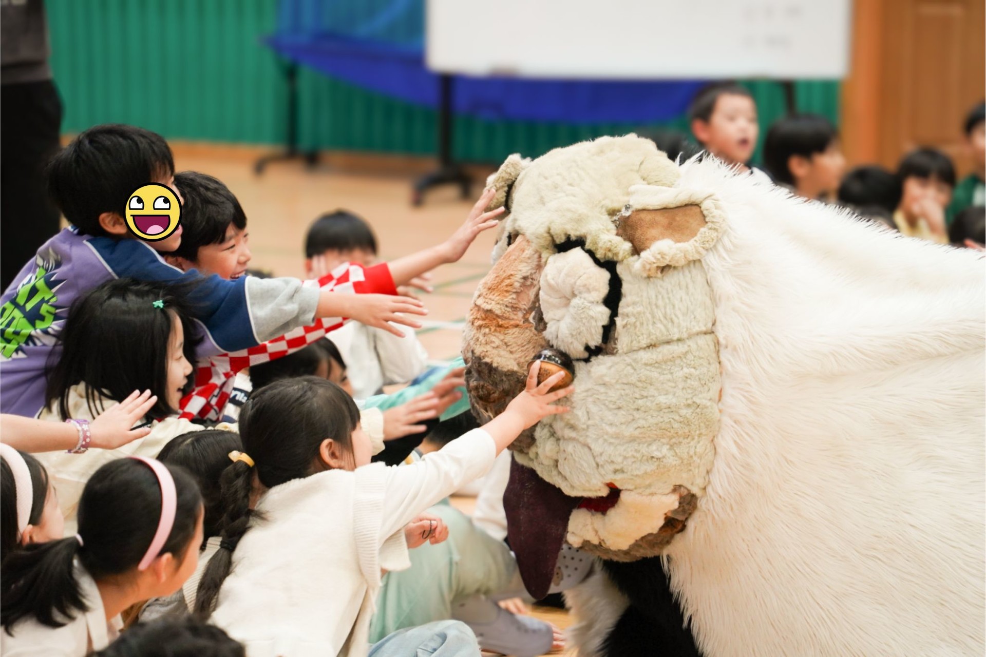 아이들 눈앞에서 강아지탈 해피와 교감하는 참여형 유치원 전통공연 풍물마당놀이 해피 현장
